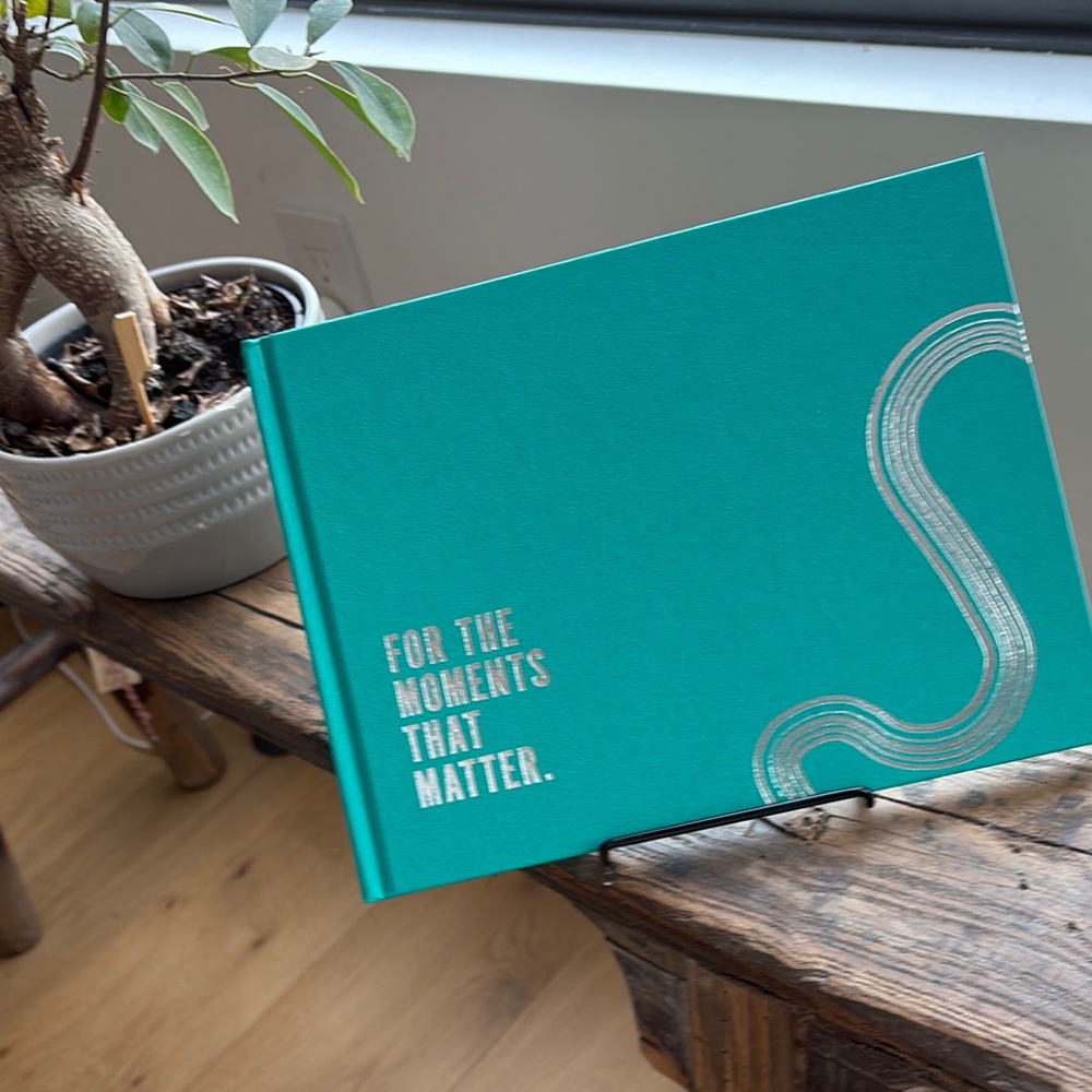 🦄 Teal Photo Album - For the Moments That Matter